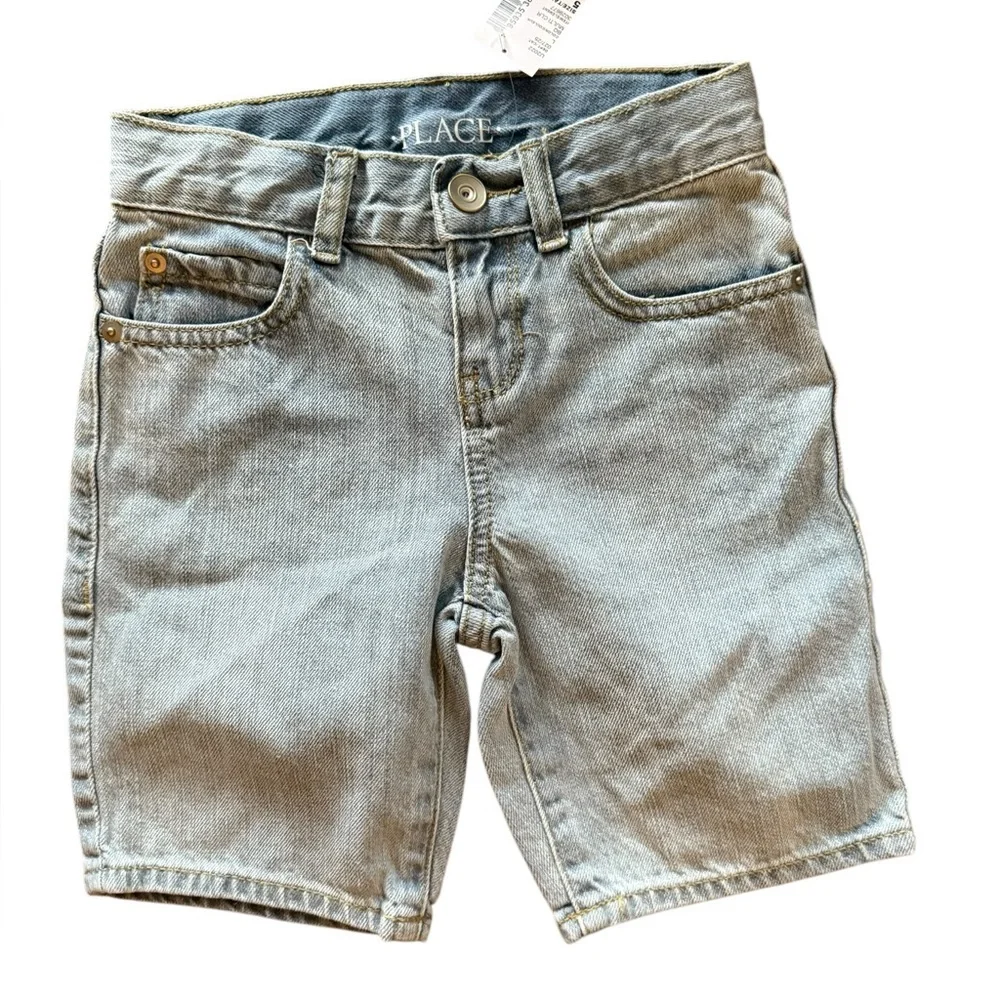 The children’s place size 5 Kids Denim Jean shorts summer vacation beach boys
